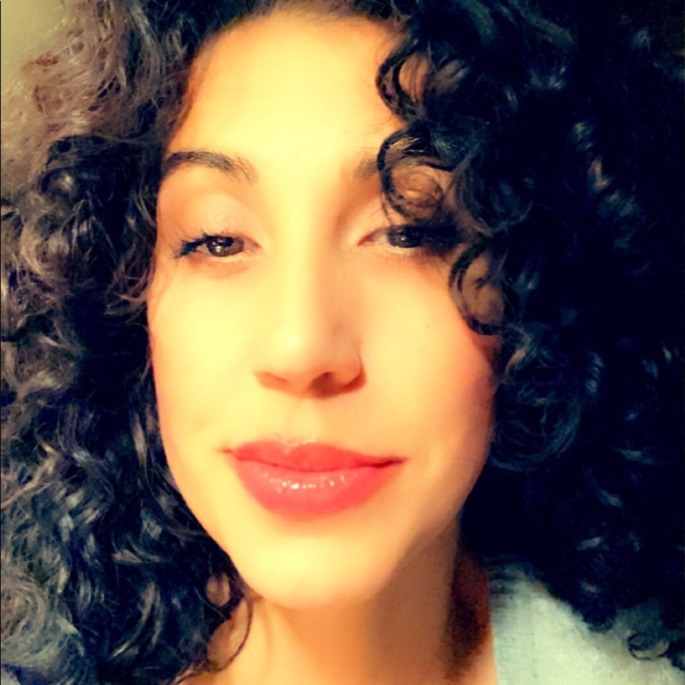 Meet your Posher, Veronica